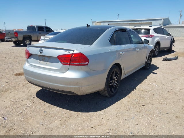 Volkswagen Passat 1.8t Sport