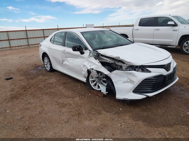 Salvage Toyota Camry Image
