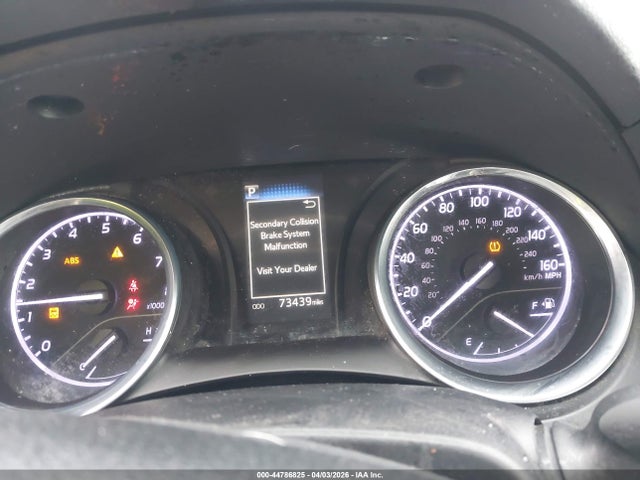 Toyota Camry Le