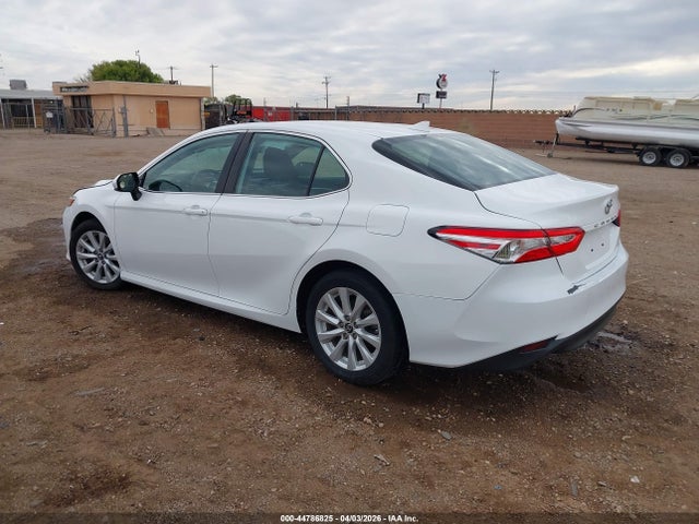 Toyota Camry Le