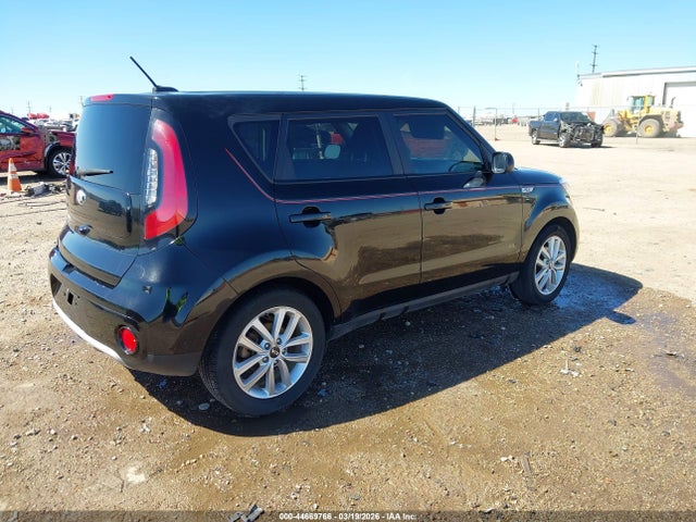 Kia Soul +
