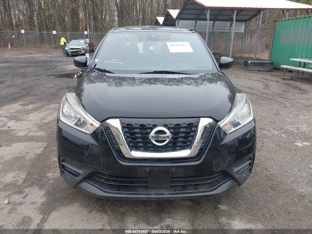 Nissan Kicks S Xtronic Cvt