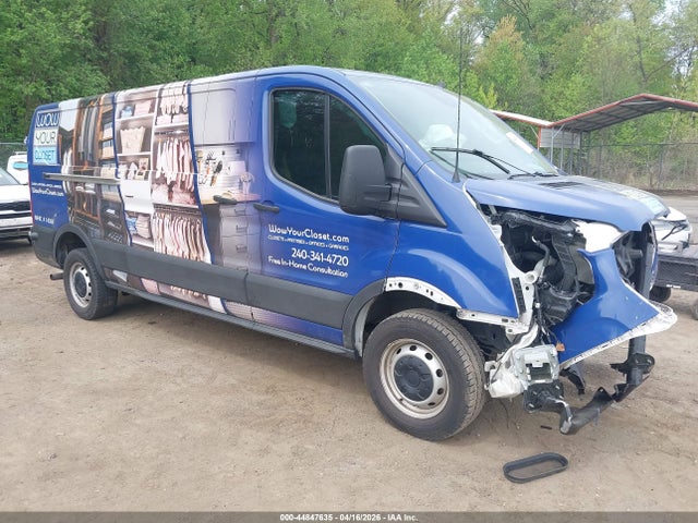 Salvage Ford Transit Image