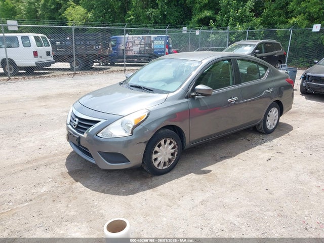 Nissan Versa