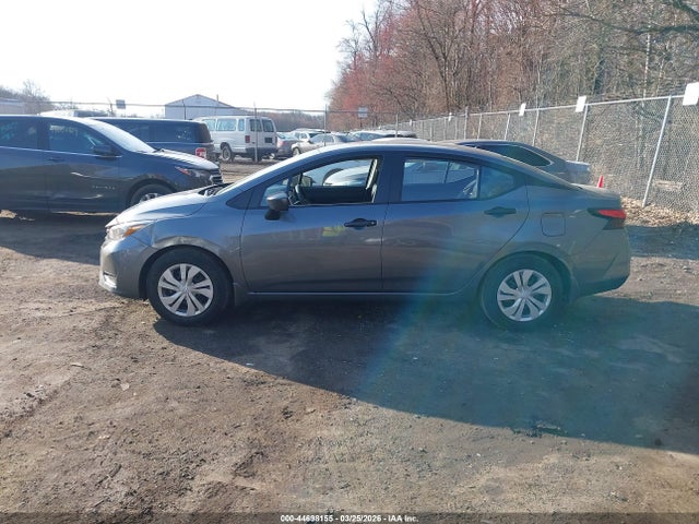 Nissan Versa 1.6 S
