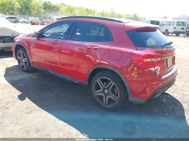 Mercedes-Benz GLA 4matic