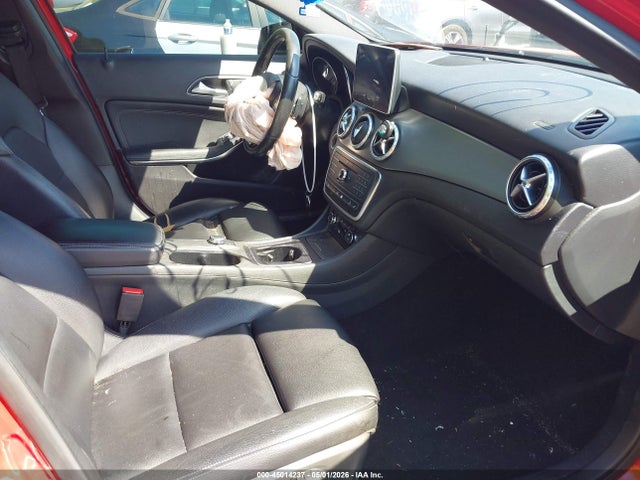 Mercedes-Benz GLA 4matic