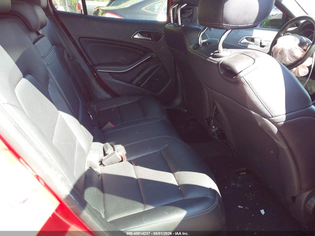 Mercedes-Benz GLA 4matic