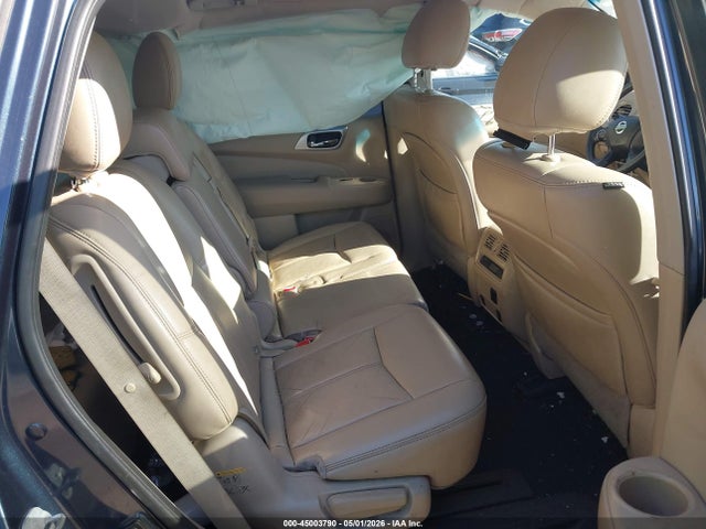 Nissan Pathfinder Sl