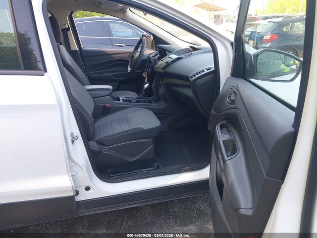 Ford Escape S