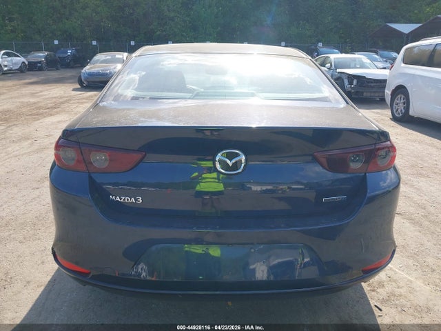 Mazda Mazda3 Select