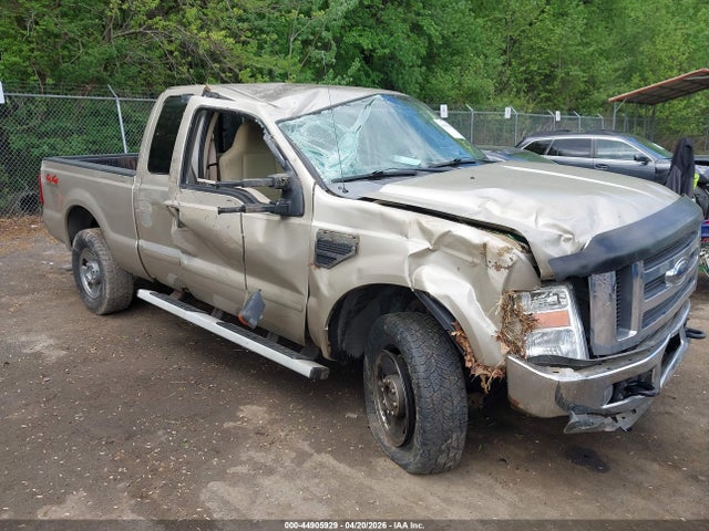 Salvage Ford F-250 Image
