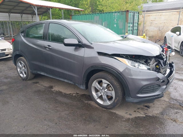 Salvage Honda HR-V Image