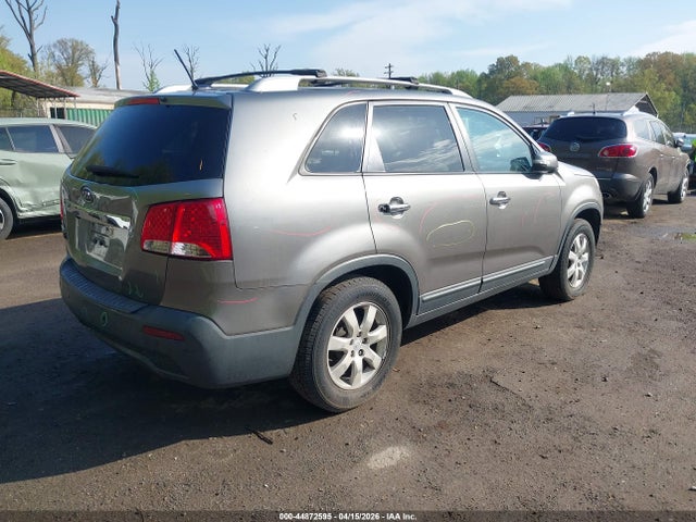 Kia Sorento Lx