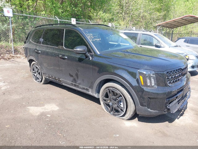 Salvage Kia Telluride Image