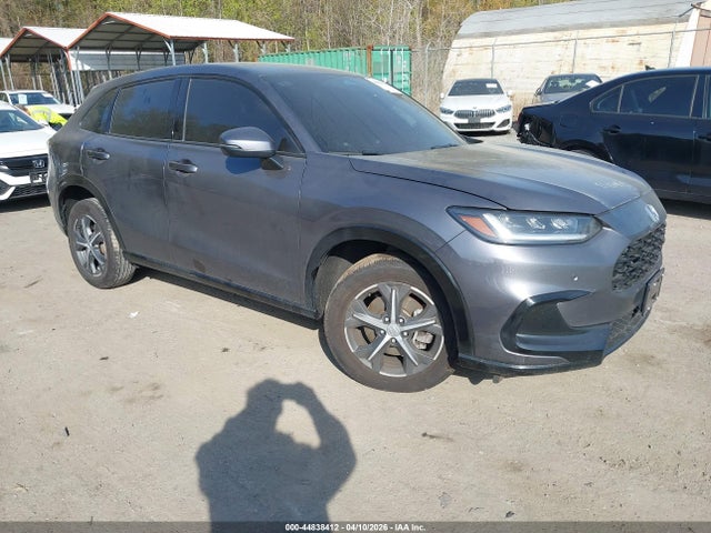 Salvage Honda HR-V Image
