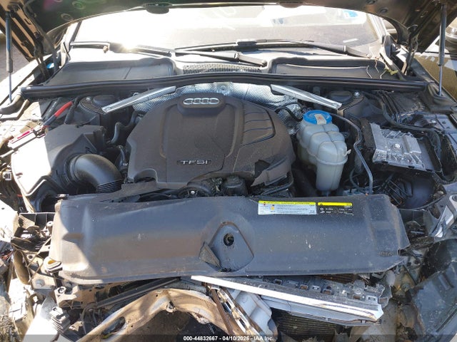 Audi A4 2.0t Premium