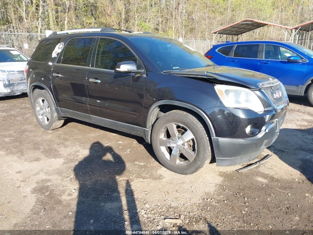 Salvage GMC Acadia Image