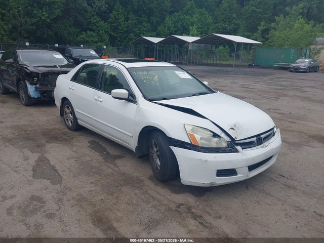 Salvage Honda Accord Image
