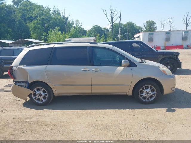 Toyota Sienna Xle