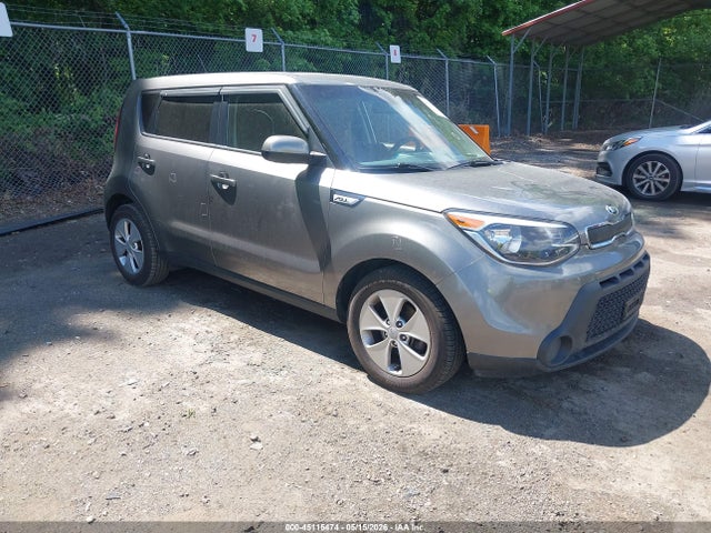 Salvage Kia Soul Image