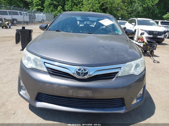 Toyota Camry Xle