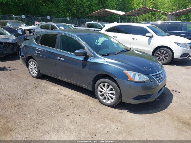 Salvage Nissan Sentra Image