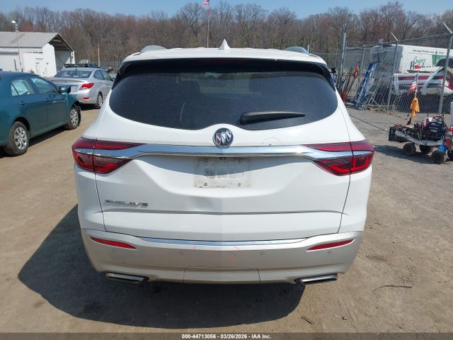 Buick Enclave Essence