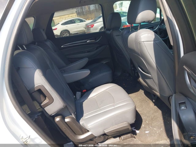 Buick Enclave Essence
