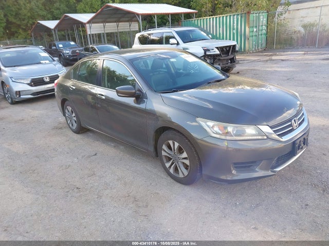 Salvage Honda Accord Image