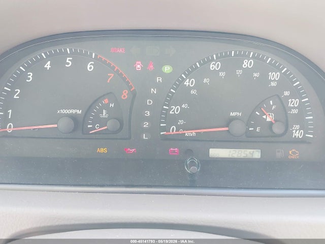 Toyota Camry Le V6
