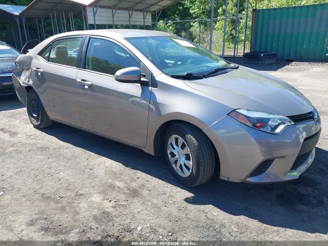 Salvage Toyota Corolla Image