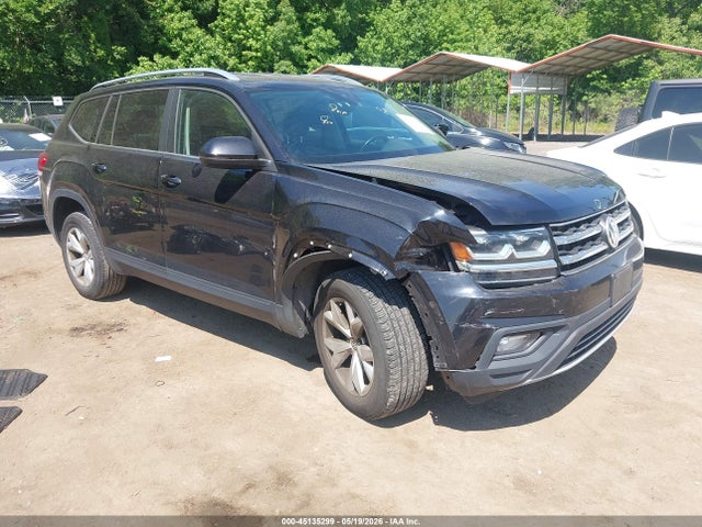 Salvage Volkswagen Atlas Image