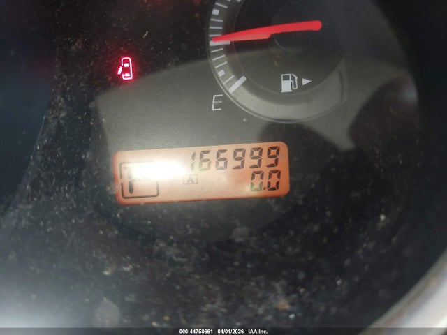Nissan Versa 1.8s