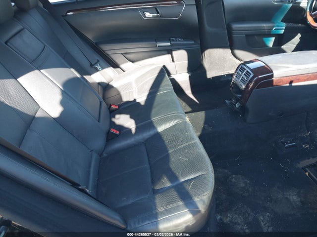 Mercedes-Benz S-Class 4matic