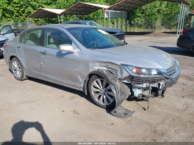 Salvage Honda Accord Image