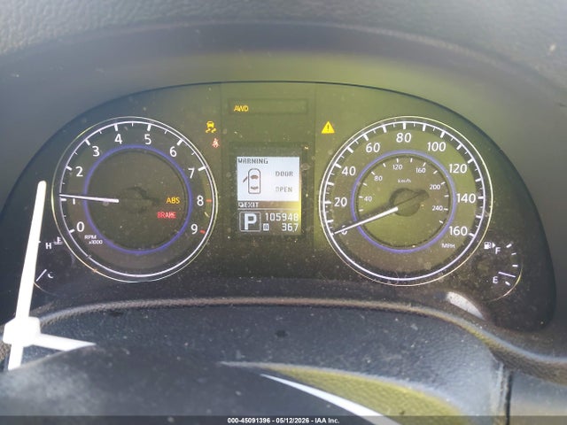INFINITI Q40