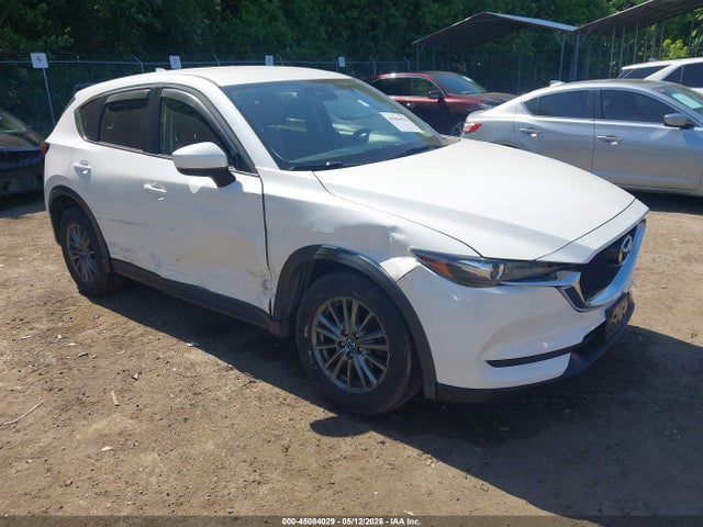 Salvage Mazda Cx Image