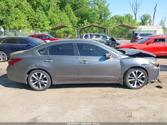 Nissan Altima 2.5 Sr