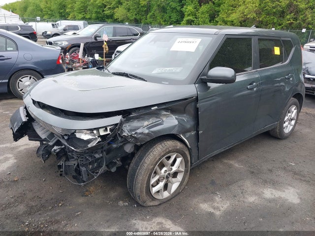 Kia Soul Lx
