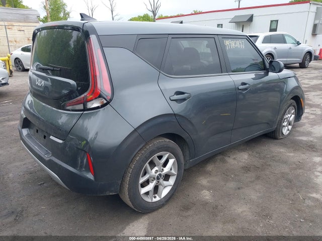 Kia Soul Lx