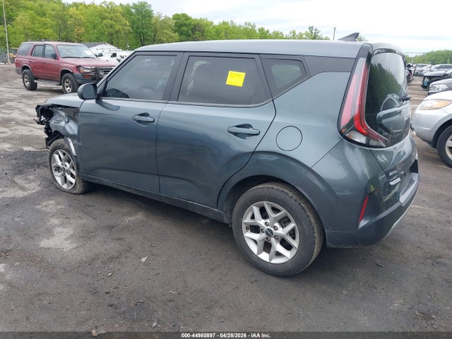 Kia Soul Lx