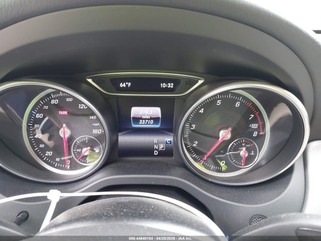 Mercedes-Benz GLA 4matic