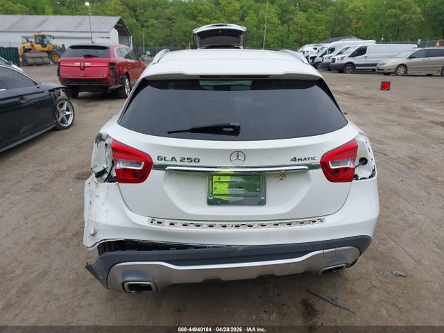 Mercedes-Benz GLA 4matic