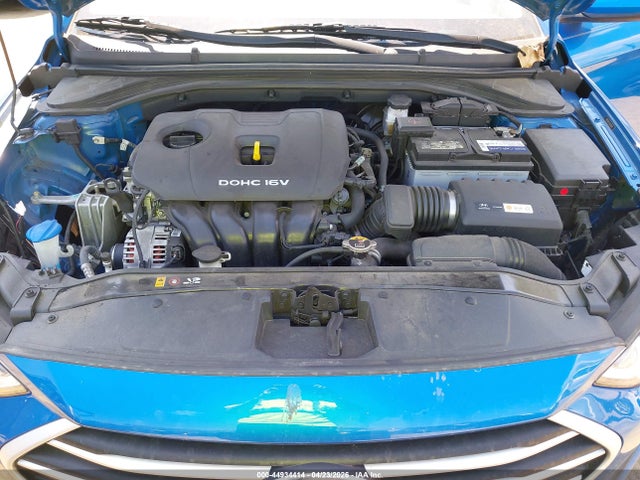 Hyundai ELANTRA Sel