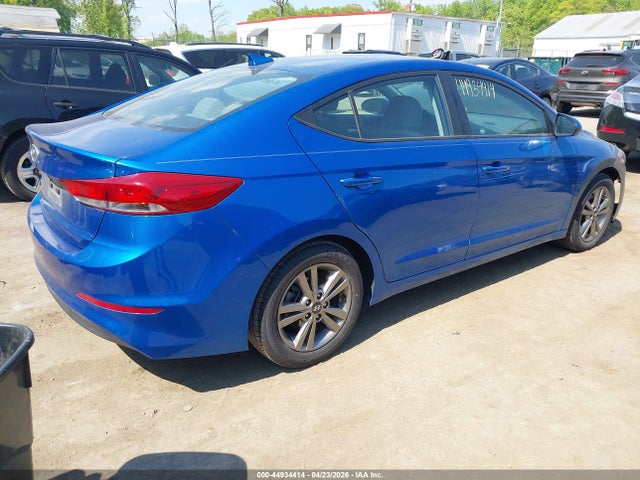Hyundai ELANTRA Sel