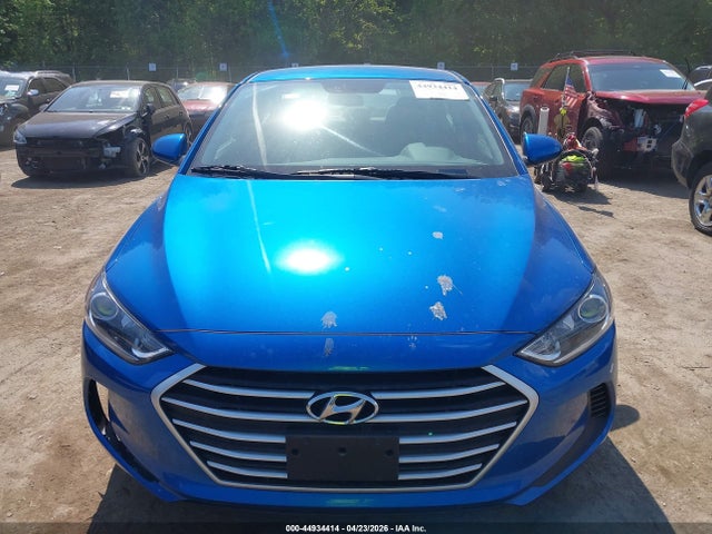 Hyundai ELANTRA Sel