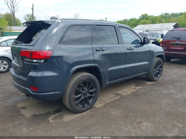 Jeep Grand Cherokee Altitude 4x4