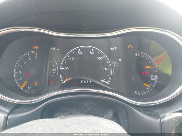 Jeep Grand Cherokee Altitude 4x4
