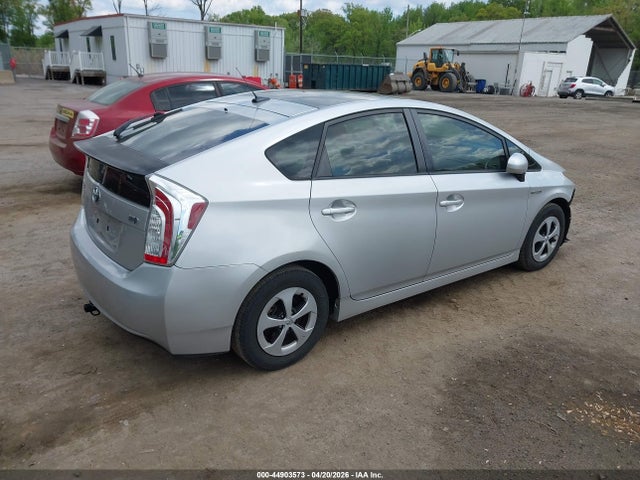 Toyota Prius Three